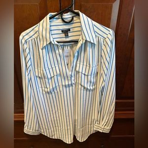 NWT ANN TAYLOR CAMP SHIRT!